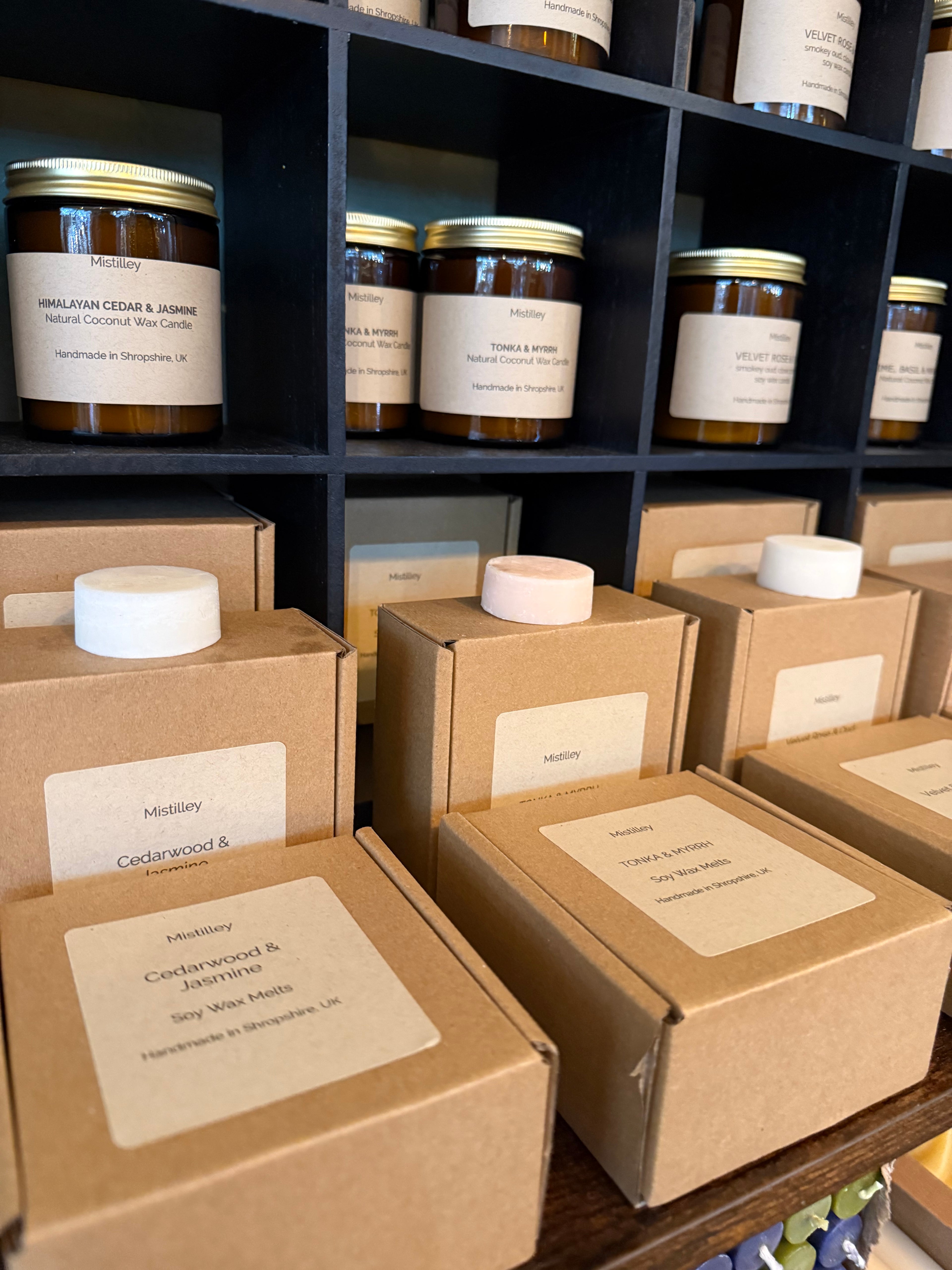 Hand Poured Coconut / Soy Wax Melts