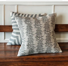 Vine Lichen Cushion