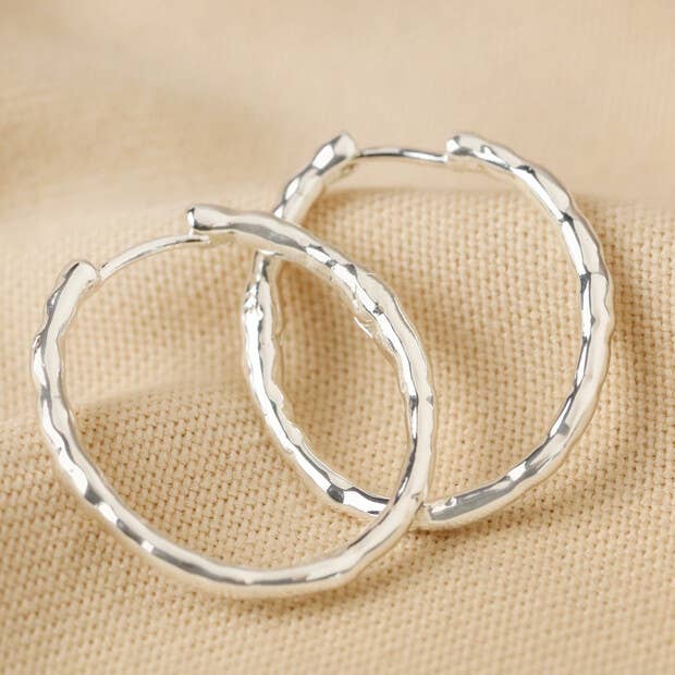 Textured Hoop Earrings:Silver