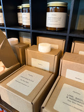 Hand Poured Coconut / Soy Wax Melts
