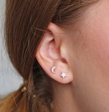 Moon & Star Crystal Earrings - Silver