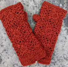 Vintage Style Crochet Fingerless Mitts