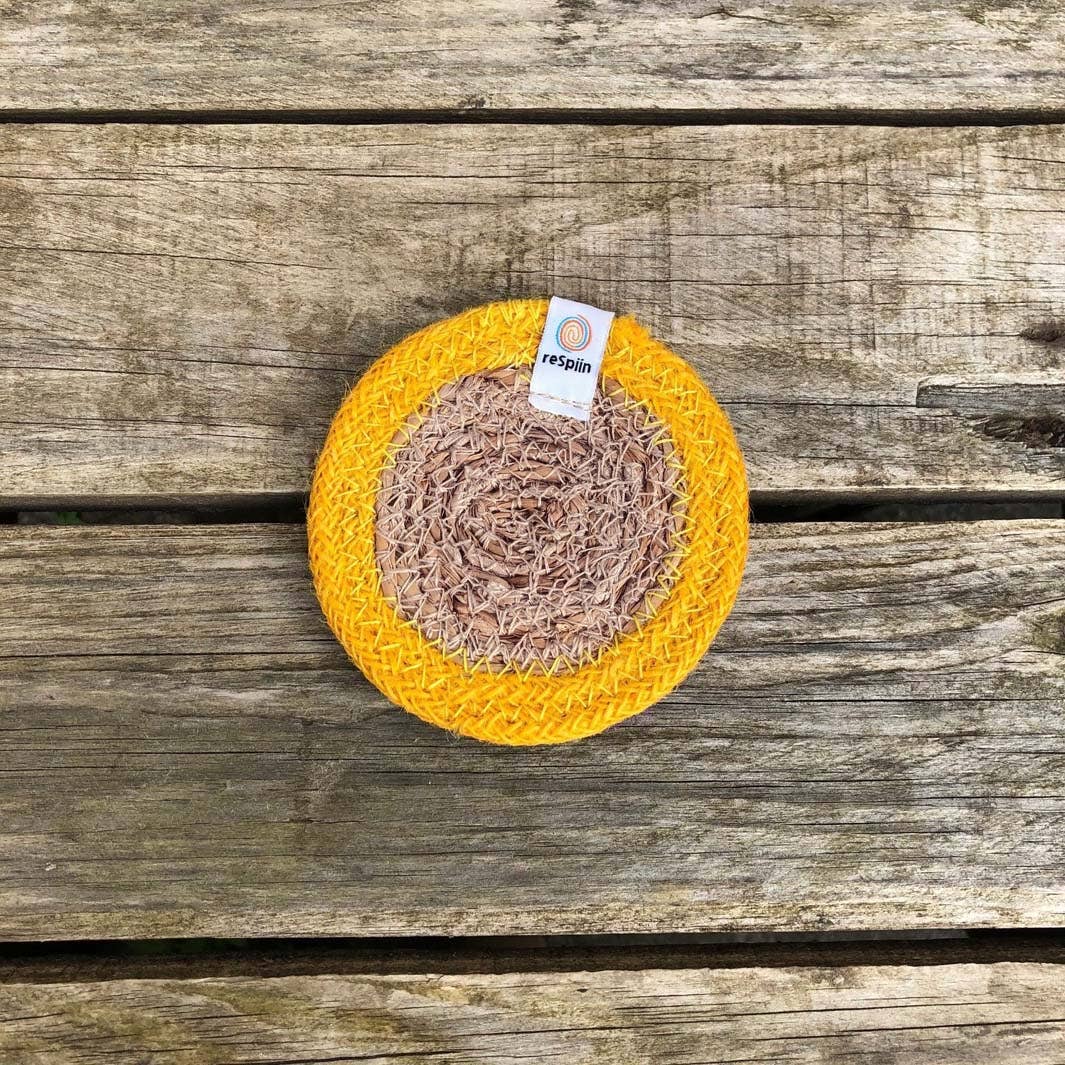 Set of 6 Seagrass & Jute Coasters - Natural/Yellow