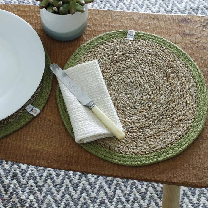 Set of 6 Seagrass & Jute Tablemats - Natural/Green