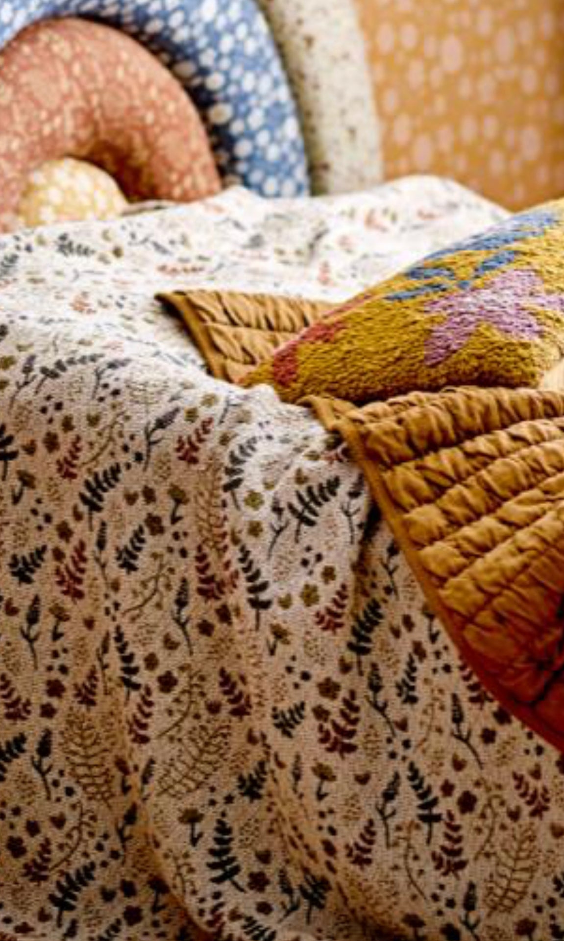 Filipa Recycled Throw